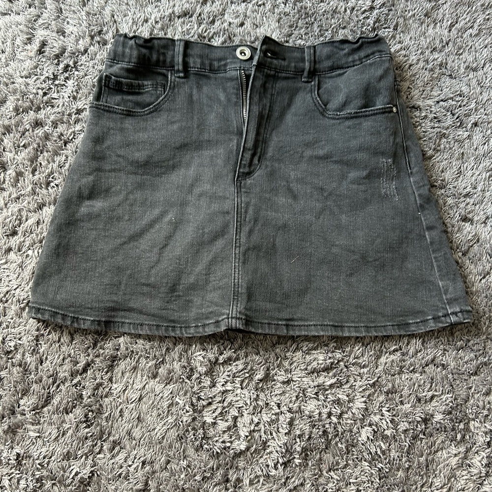 Zara girls black denim skirt